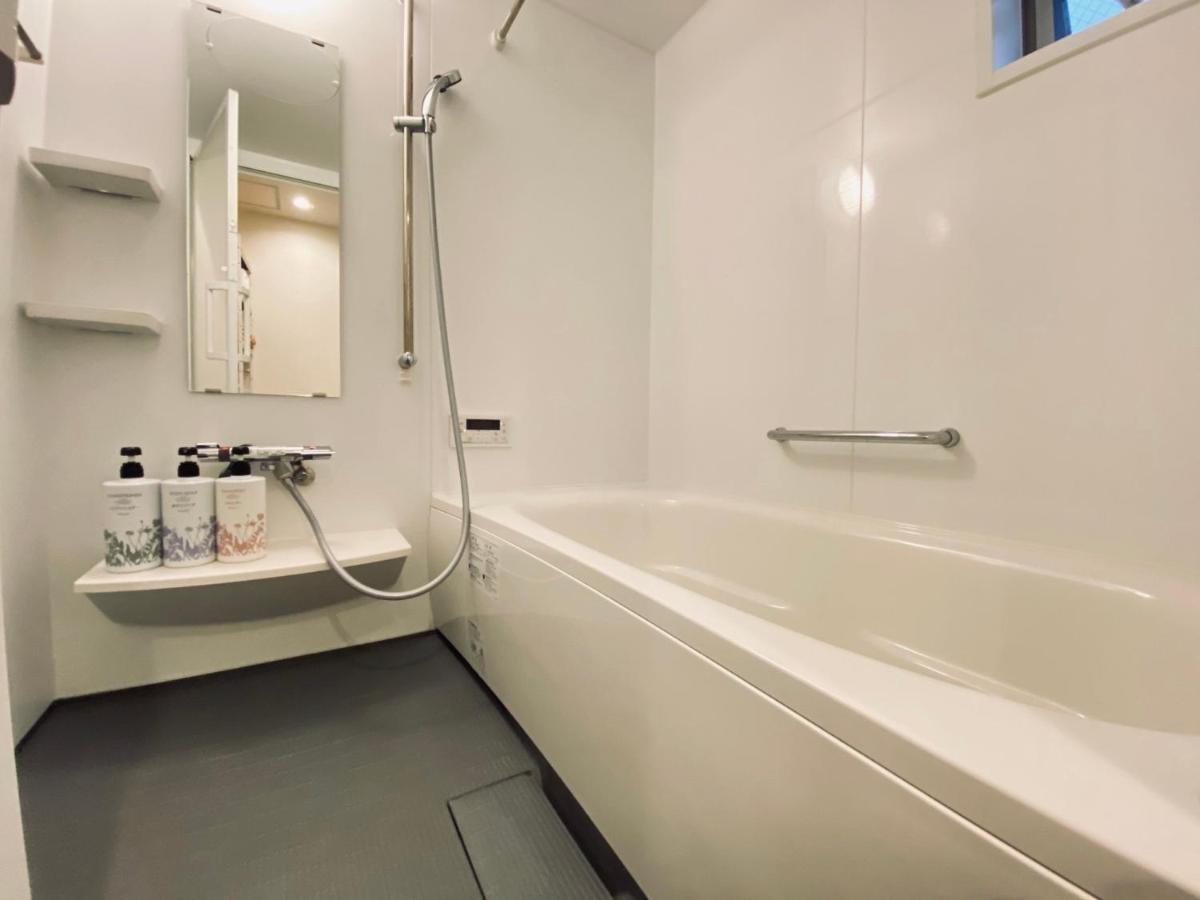 Shinjuku 1 Sta.・98㎡・4Br Entire Home Upscale Area Tokyo Esterno foto