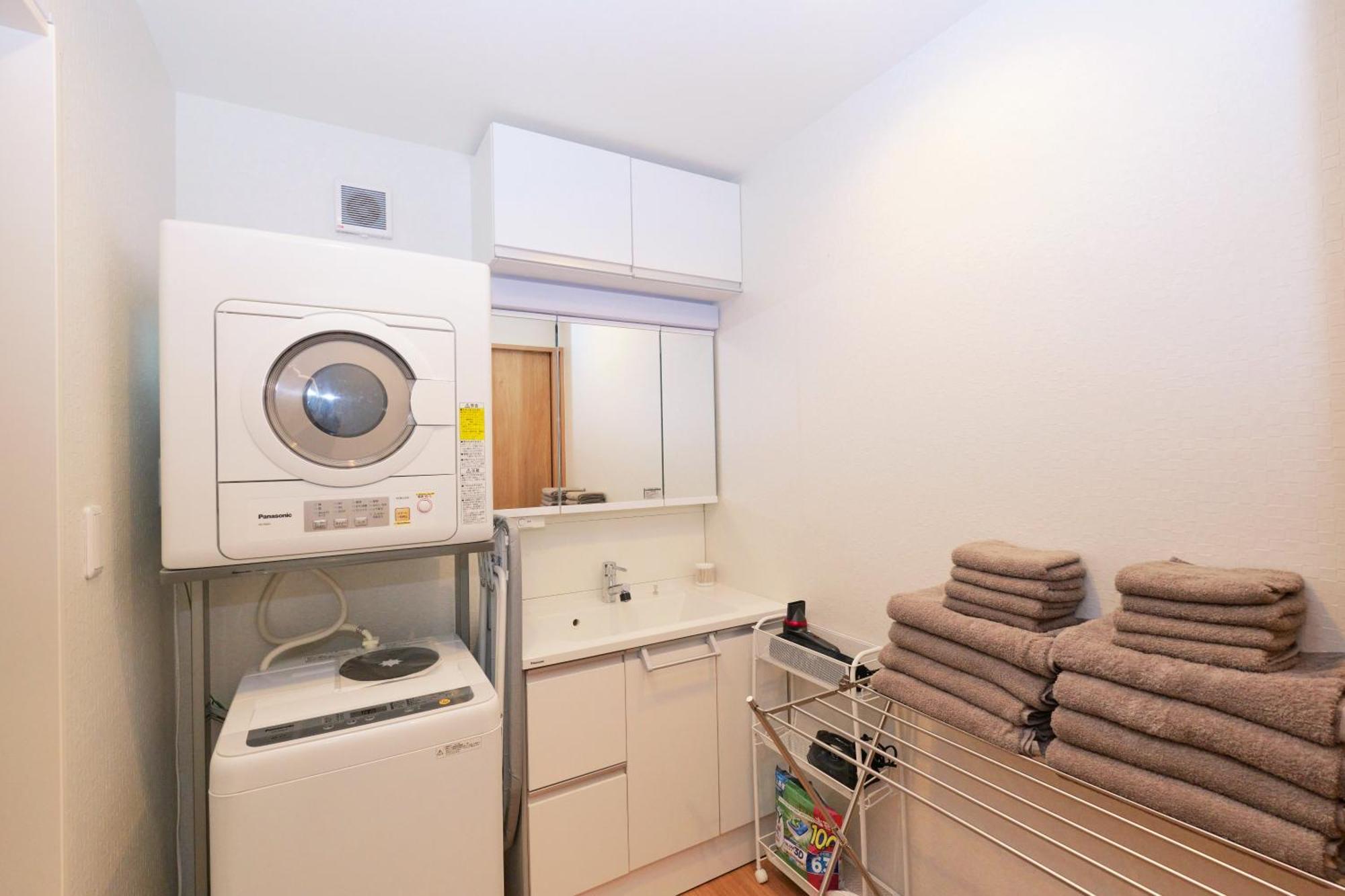 Shinjuku 1 Sta.・98㎡・4Br Entire Home Upscale Area Tokyo Esterno foto